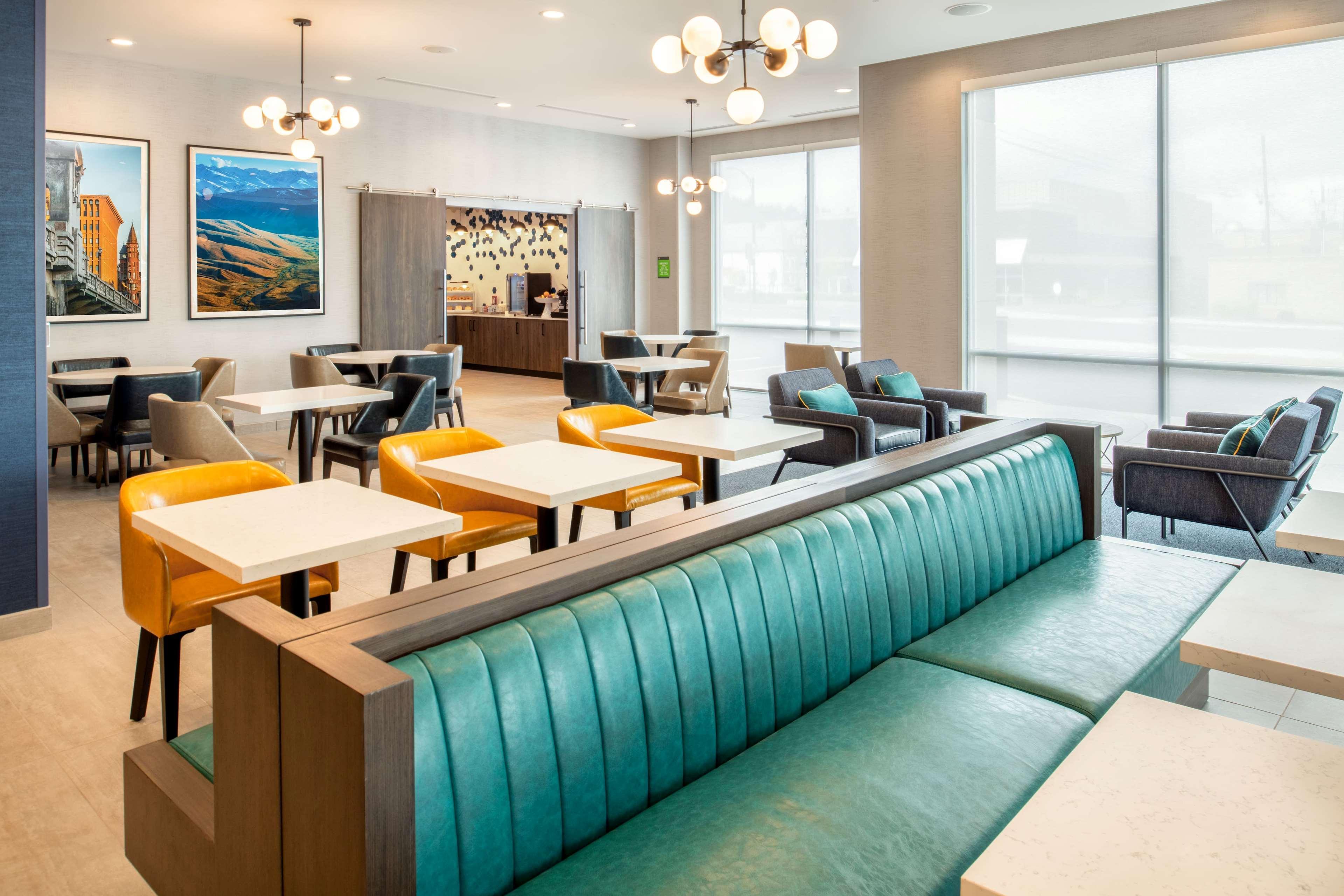 La Quinta Inn & Suites By Wyndham Spokane Downtown Экстерьер фото