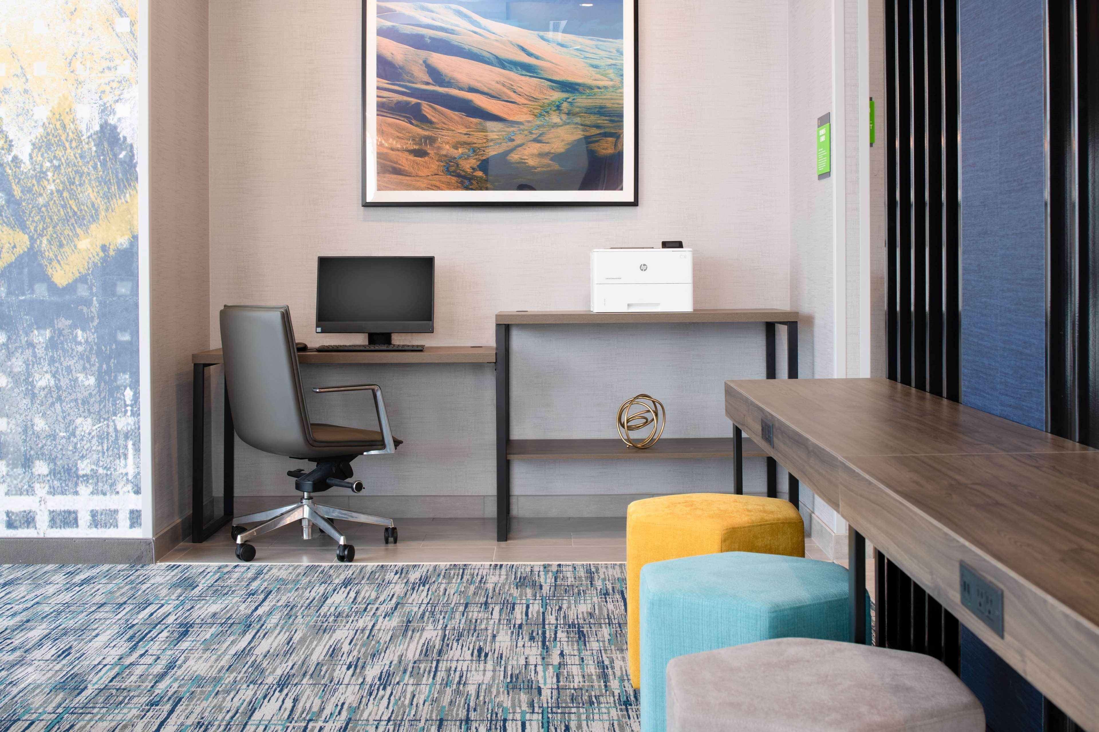 La Quinta Inn & Suites By Wyndham Spokane Downtown Экстерьер фото