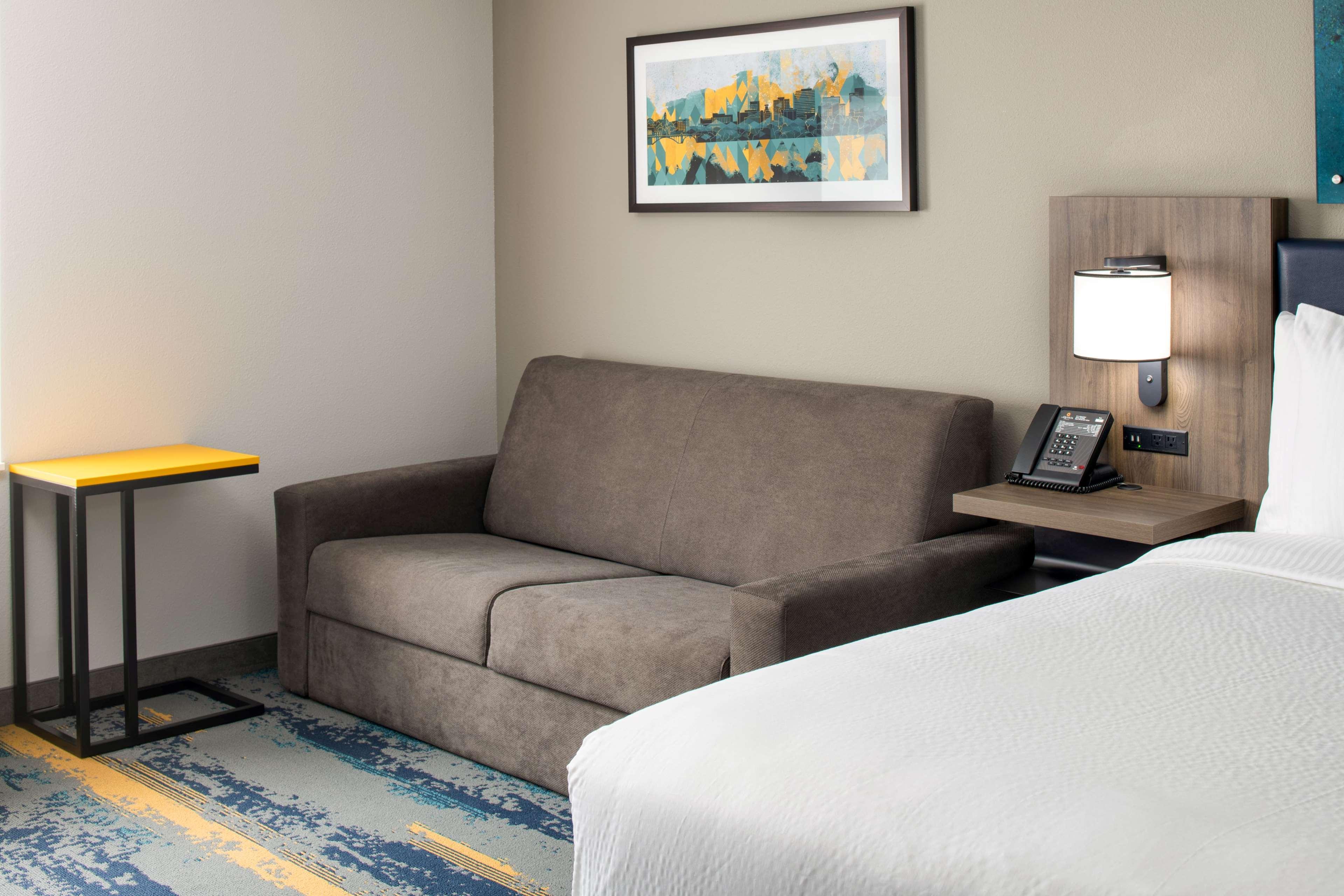 La Quinta Inn & Suites By Wyndham Spokane Downtown Экстерьер фото
